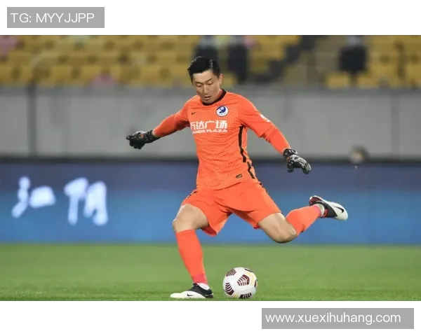 大连人战术变阵解析如何提升球队竞争力与战术灵活性